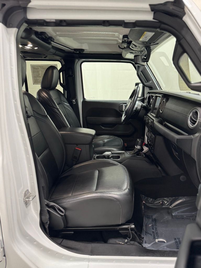 2022 Jeep Wrangler Unlimited Sahara 4x4