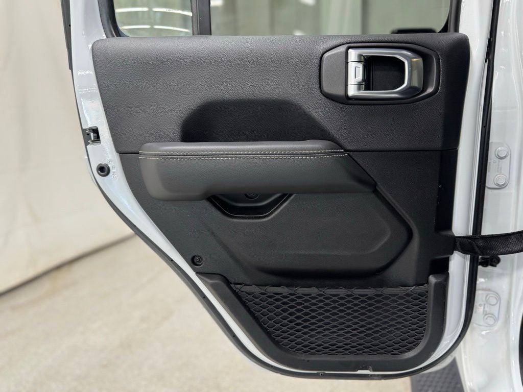 2022 Jeep Wrangler Unlimited Sahara 4x4