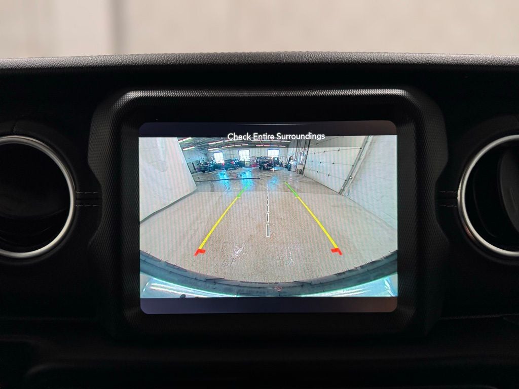 2022 Jeep Wrangler Unlimited Sahara 4x4