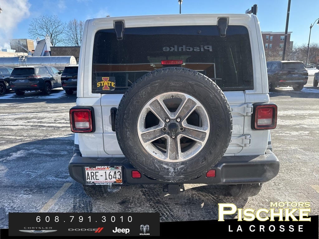 2022 Jeep Wrangler Unlimited Sahara 4x4