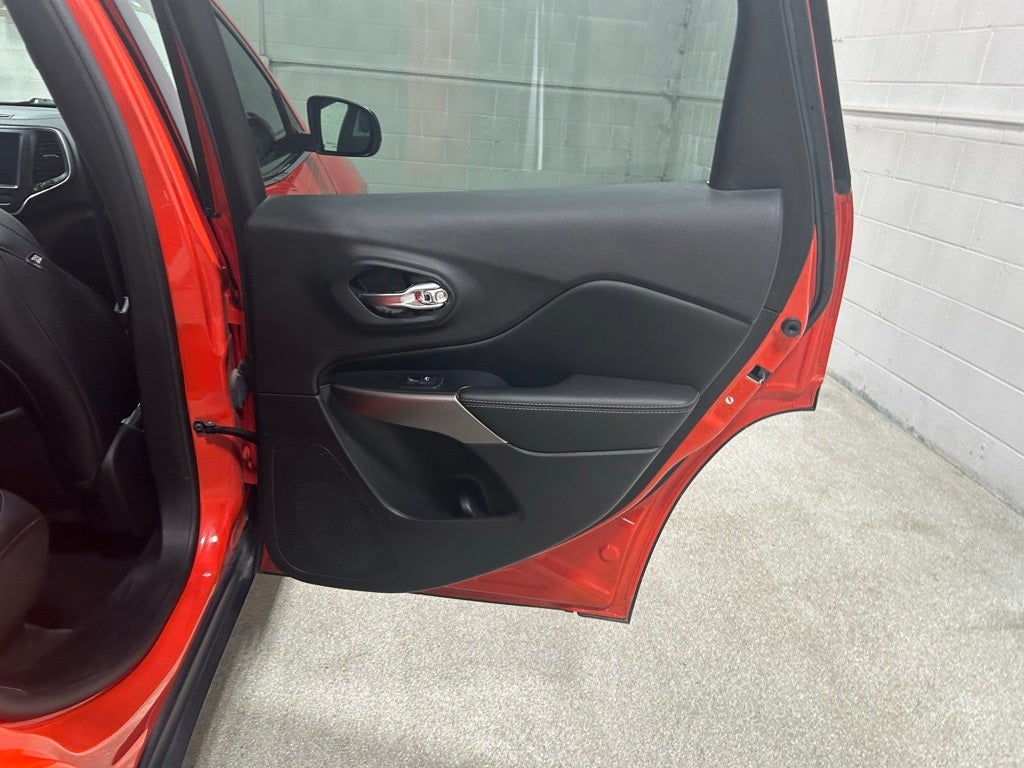 2021 Jeep Cherokee Latitude Lux 4X4