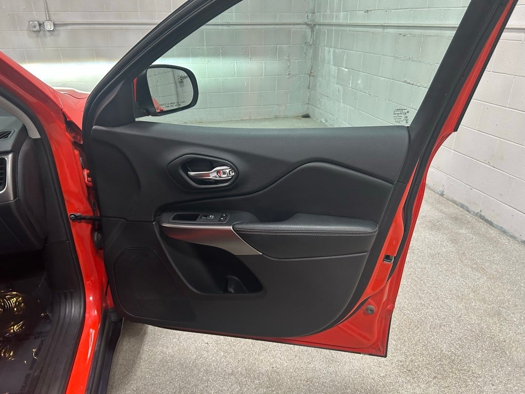 2021 Jeep Cherokee Latitude Lux 4X4