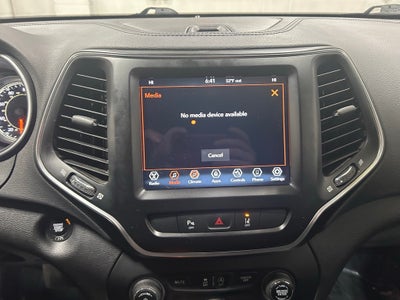 2021 Jeep Cherokee Latitude Lux 4X4