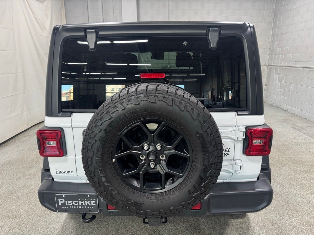 2024 Jeep Wrangler 4-Door Willys 4x4