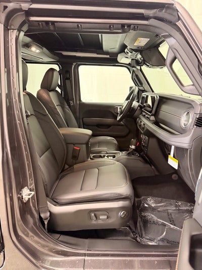 2027 Jeep Wrangler WRANGLER 4-DOOR SAHARA