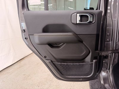 2027 Jeep Wrangler WRANGLER 4-DOOR SAHARA