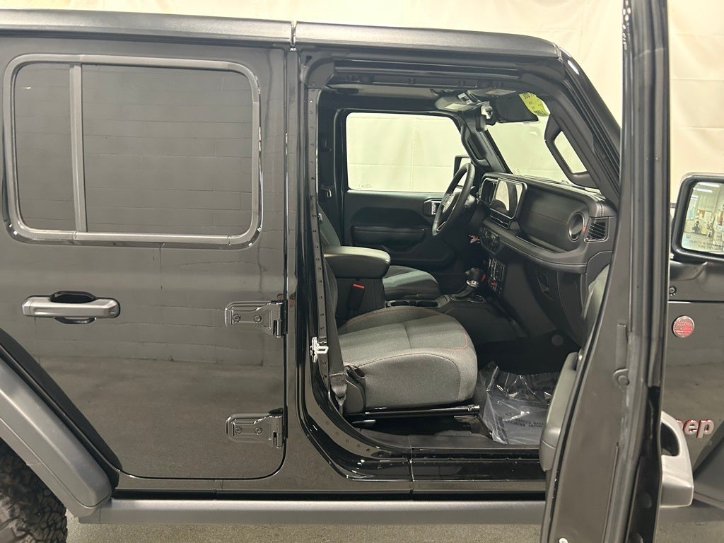 2024 Jeep Wrangler 4-Door Rubicon 4x4