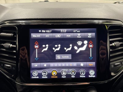 2021 Jeep Grand Cherokee Laredo X 4x4