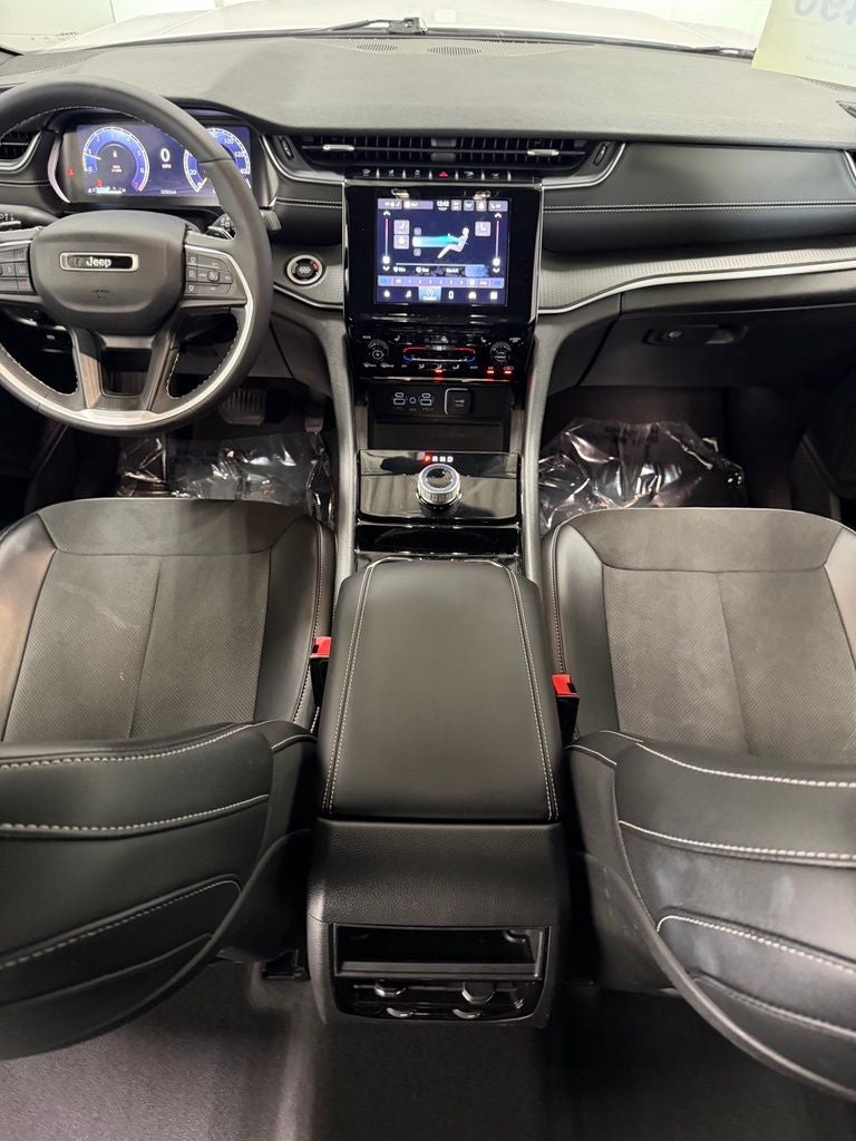 2023 Jeep Grand Cherokee Altitude X 4x4