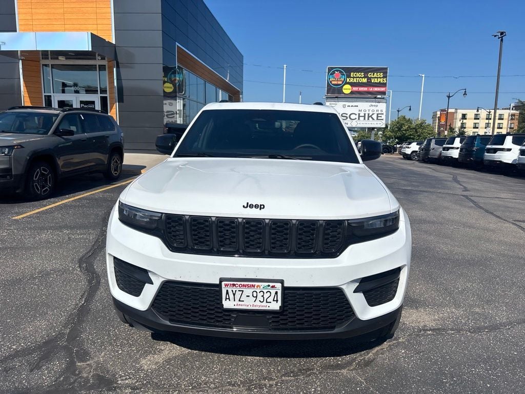 2023 Jeep Grand Cherokee Altitude X 4x4