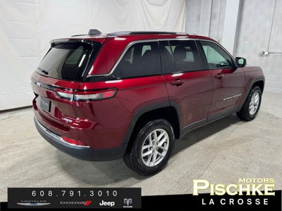 2026 Jeep Grand Cherokee GRAND CHEROKEE LAREDO X 4X4