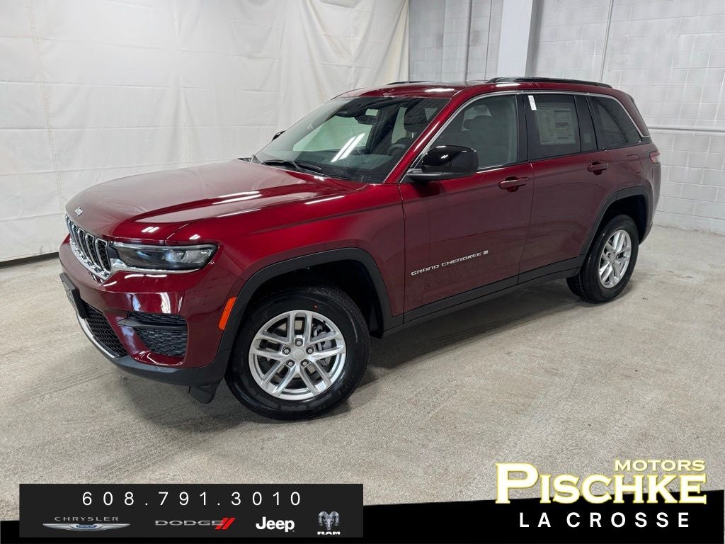 2026 Jeep Grand Cherokee GRAND CHEROKEE LAREDO X 4X4