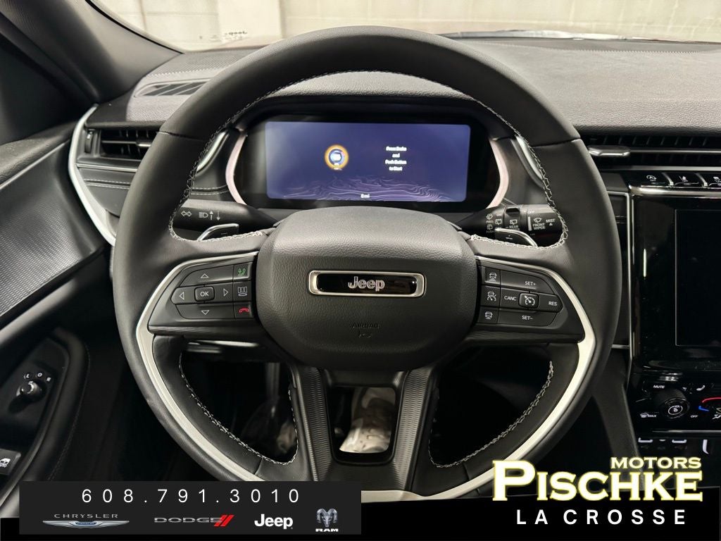 2026 Jeep Grand Cherokee GRAND CHEROKEE LAREDO X 4X4