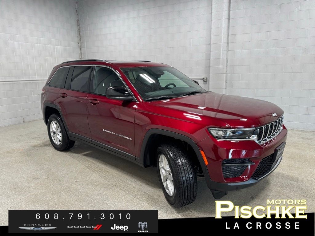 2026 Jeep Grand Cherokee GRAND CHEROKEE LAREDO X 4X4