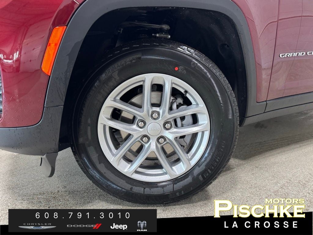 2026 Jeep Grand Cherokee GRAND CHEROKEE LAREDO X 4X4
