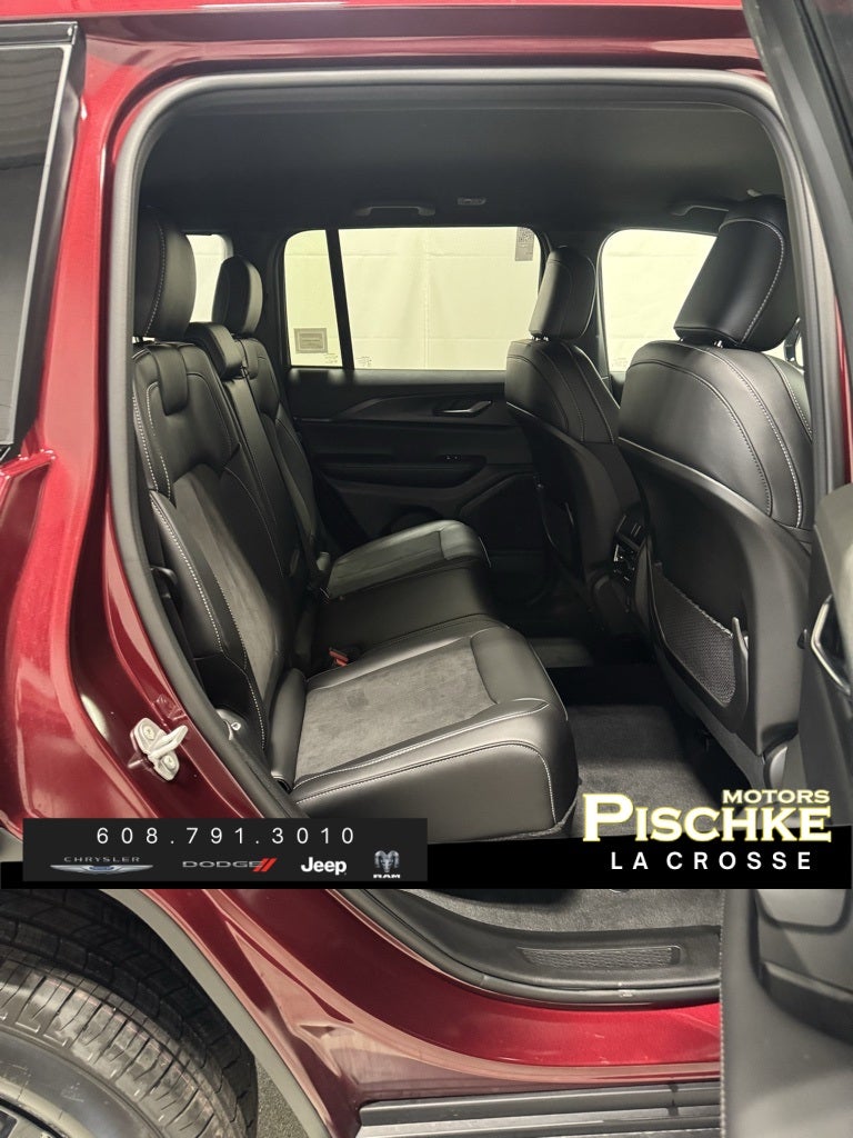 2025 Jeep Grand Cherokee GRAND CHEROKEE ALTITUDE 4X4