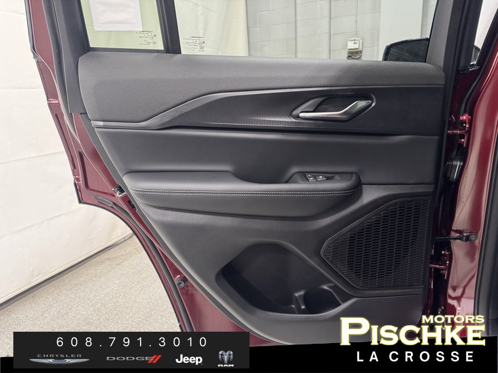 2025 Jeep Grand Cherokee GRAND CHEROKEE ALTITUDE 4X4