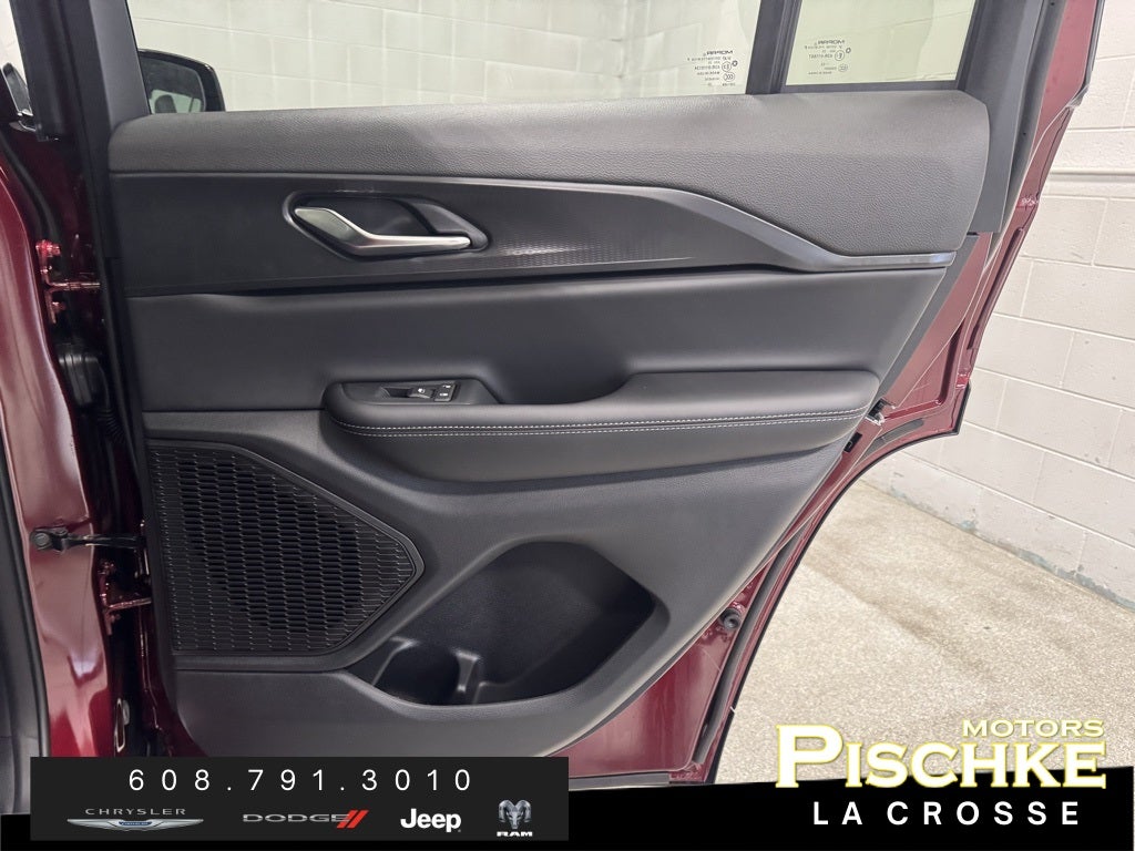 2025 Jeep Grand Cherokee GRAND CHEROKEE ALTITUDE 4X4