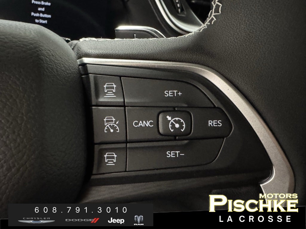 2025 Jeep Grand Cherokee GRAND CHEROKEE ALTITUDE 4X4