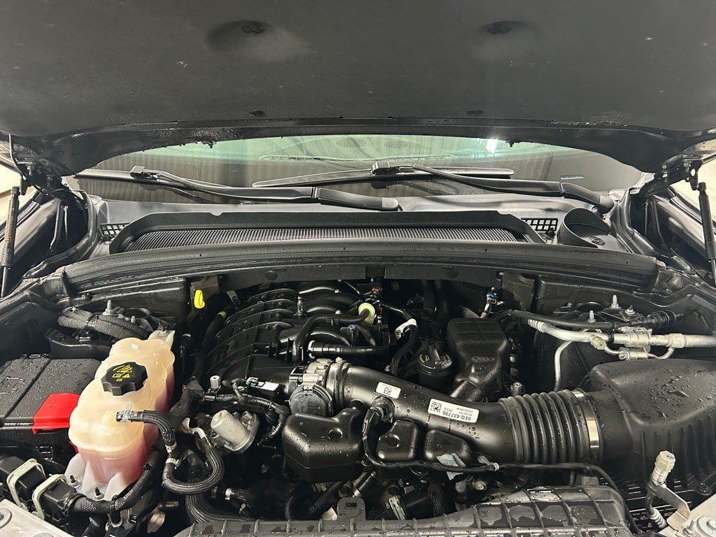 2024 Jeep Grand Cherokee Laredo 4x4