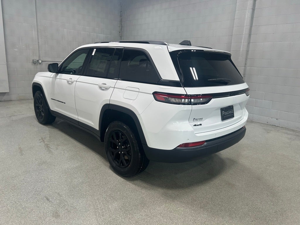 2026 Jeep Grand Cherokee GRAND CHEROKEE LAREDO ALTITUDE 4X4