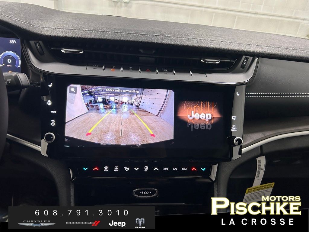 2026 Jeep Grand Cherokee GRAND CHEROKEE LAREDO ALTITUDE 4X4