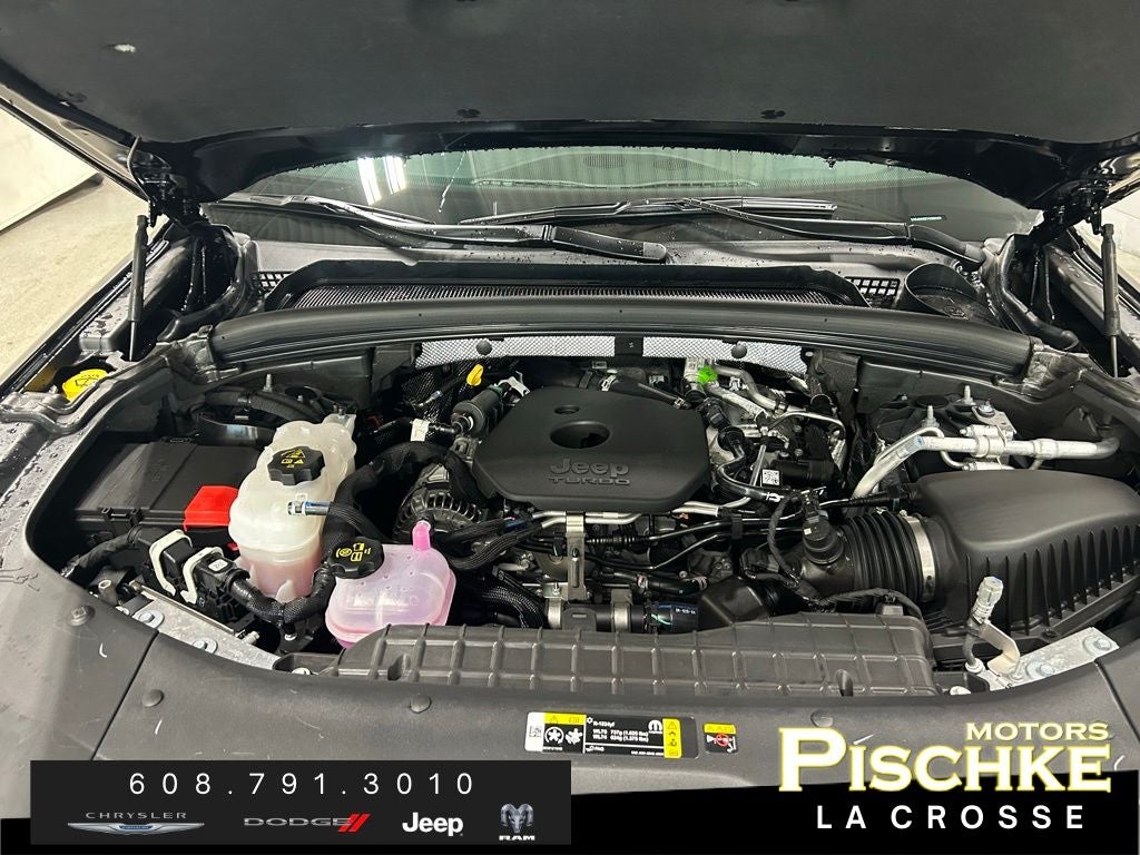 2026 Jeep Grand Cherokee GRAND CHEROKEE LAREDO ALTITUDE 4X4