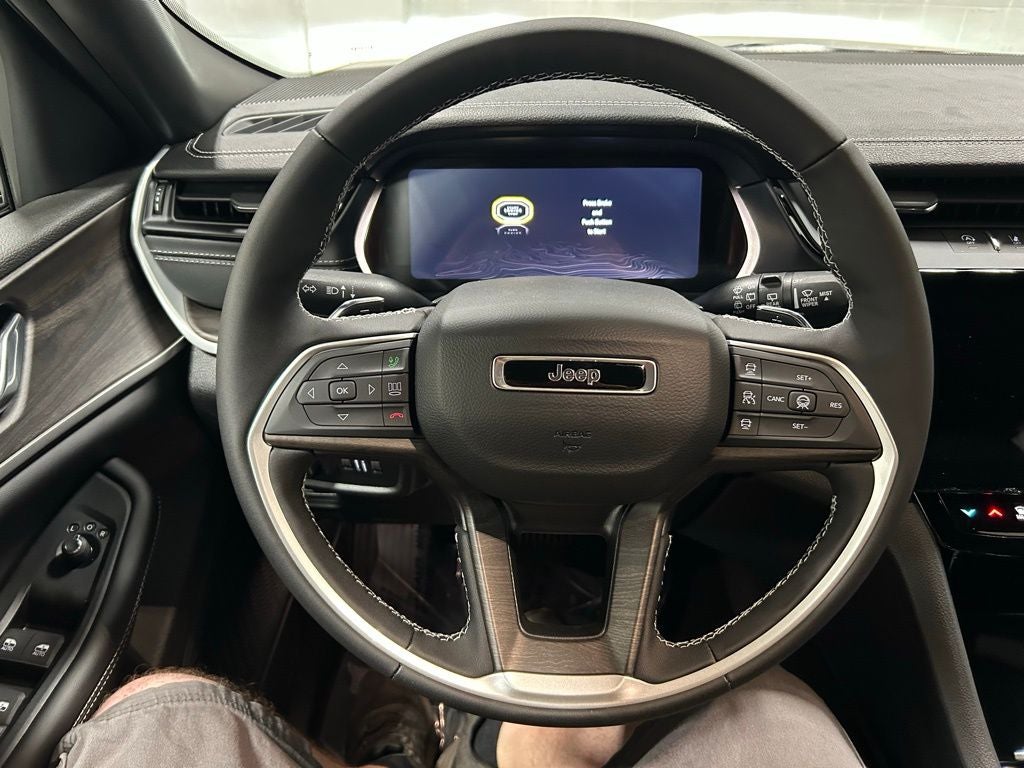 2026 Jeep Grand Cherokee GRAND CHEROKEE LAREDO ALTITUDE 4X4