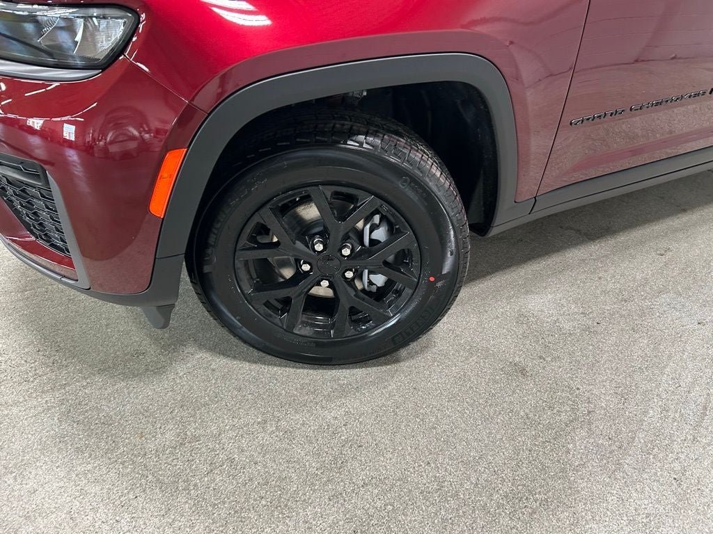 2026 Jeep Grand Cherokee GRAND CHEROKEE LAREDO ALTITUDE 4X4