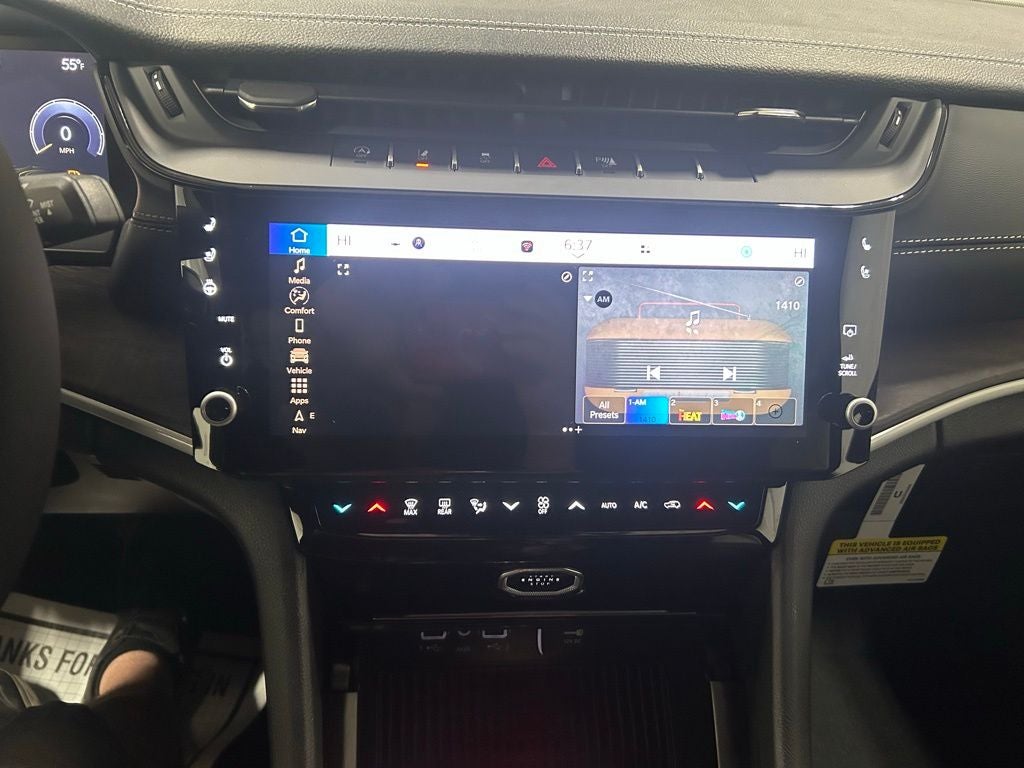 2026 Jeep Grand Cherokee GRAND CHEROKEE LIMITED RESERVE 4X4