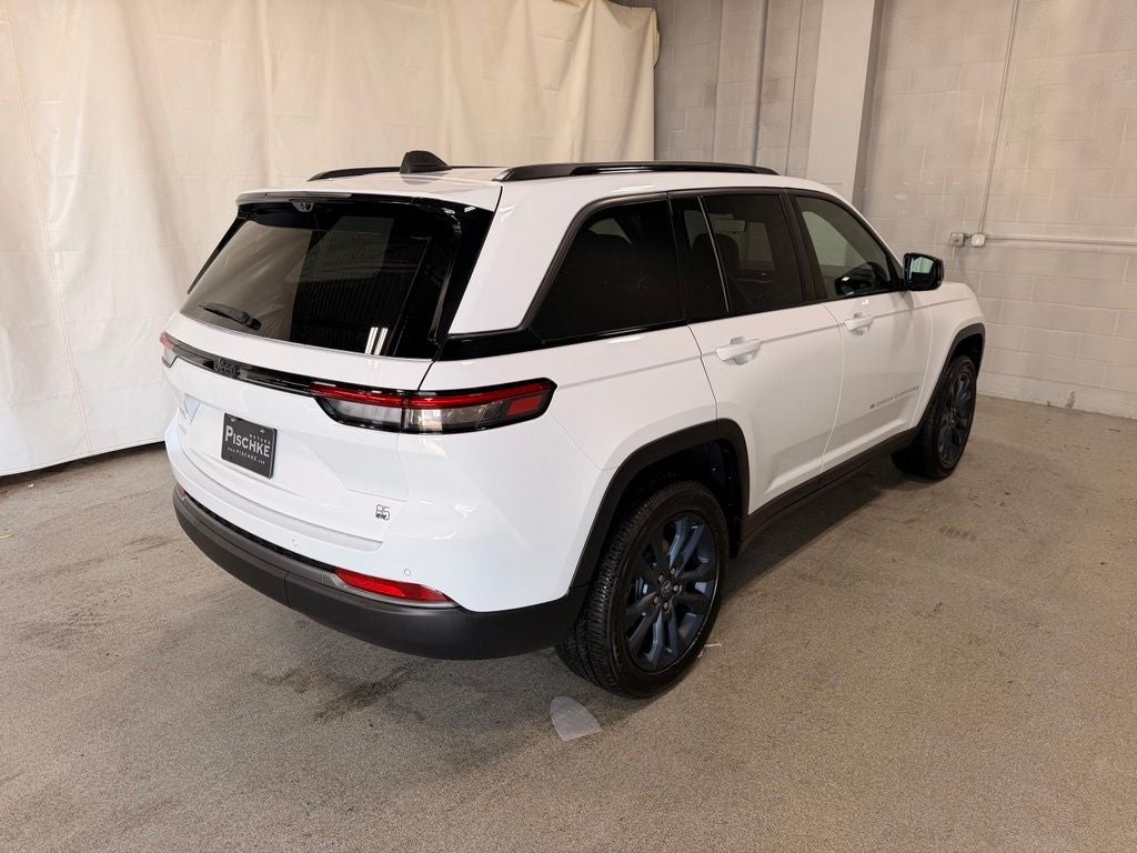 2026 Jeep Grand Cherokee GRAND CHEROKEE 85TH ANNIVERSARY EDITION 4X4