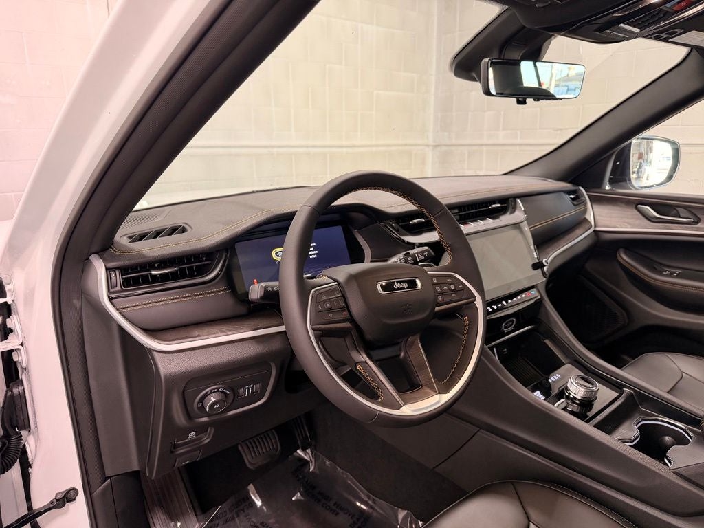 2026 Jeep Grand Cherokee GRAND CHEROKEE 85TH ANNIVERSARY EDITION 4X4