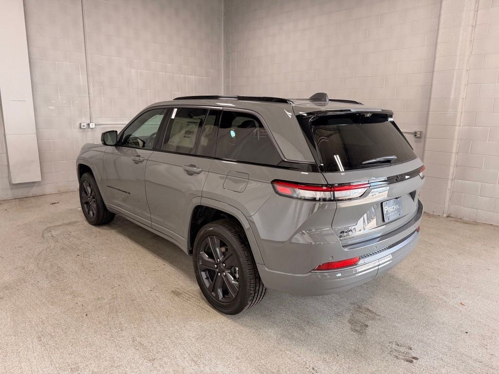 2027 Jeep Grand Cherokee GRAND CHEROKEE LIMITED RESERVE 4X4