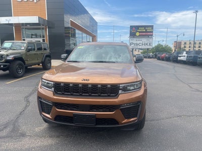 2026 Jeep Grand Cherokee GRAND CHEROKEE LIMITED 4X4