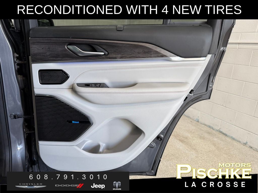 2022 Jeep Grand Cherokee Overland 4x4