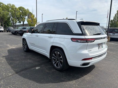 2022 Jeep Grand Cherokee Overland 4x4