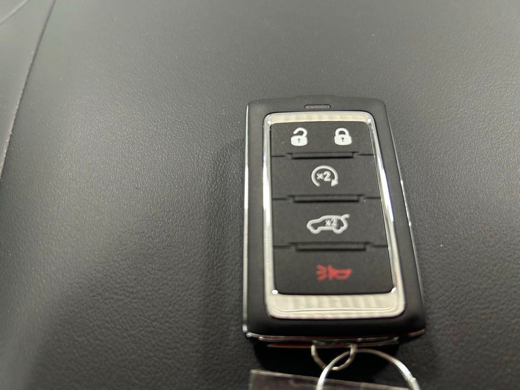 2026 Jeep Grand Cherokee GRAND CHEROKEE SUMMIT 4X4