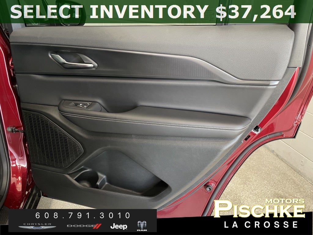 2025 Jeep Grand Cherokee GRAND CHEROKEE L LAREDO 4X4