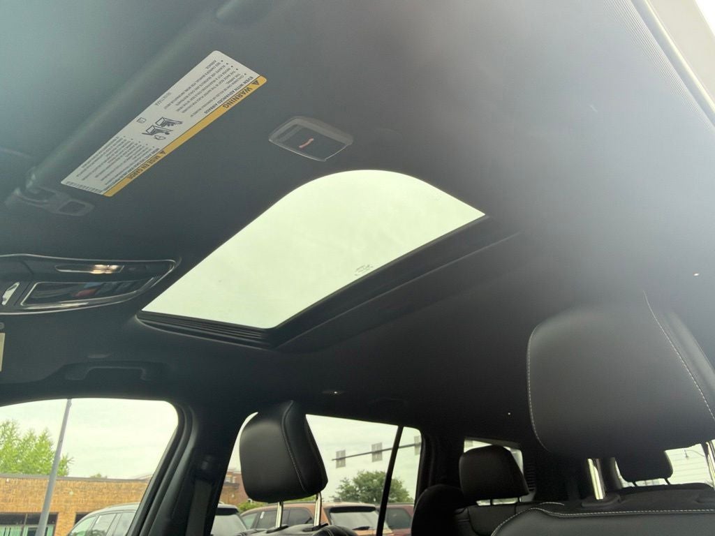 2023 Jeep Grand Cherokee L Altitude 4x4