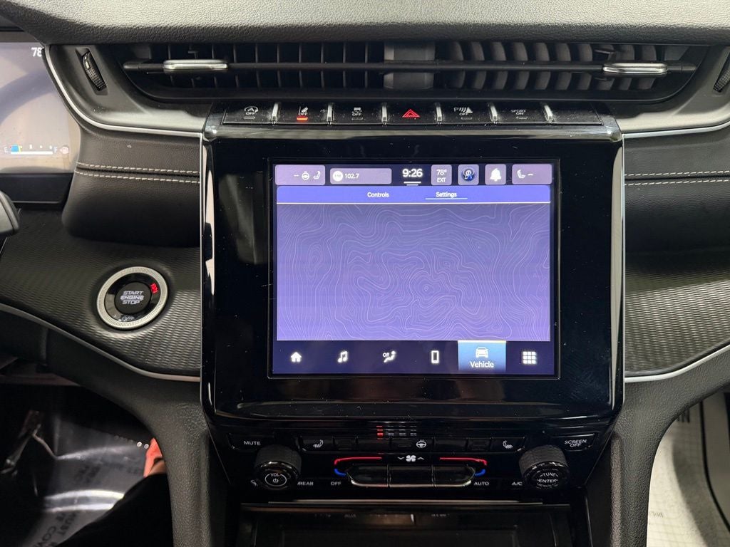 2023 Jeep Grand Cherokee L Altitude 4x4