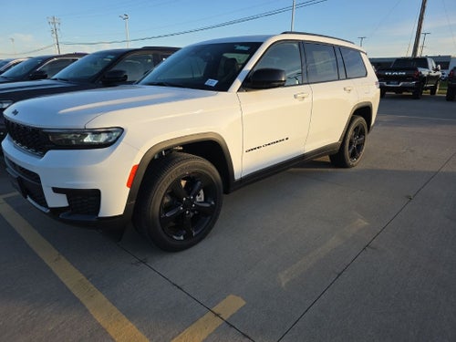 2025 Jeep Grand Cherokee GRAND CHEROKEE L ALTITUDE X 4X4