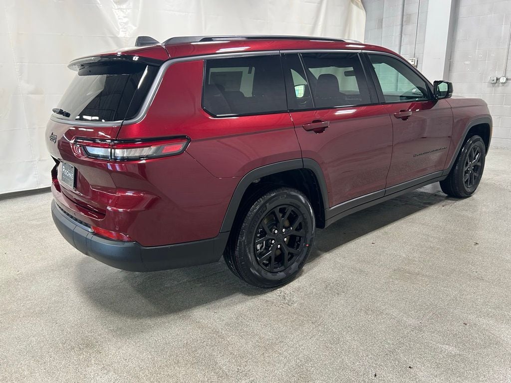 2026 Jeep Grand Cherokee GRAND CHEROKEE L LAREDO ALTITUDE 4X4