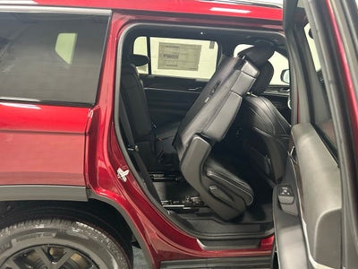 2026 Jeep Grand Cherokee GRAND CHEROKEE L LAREDO ALTITUDE 4X4