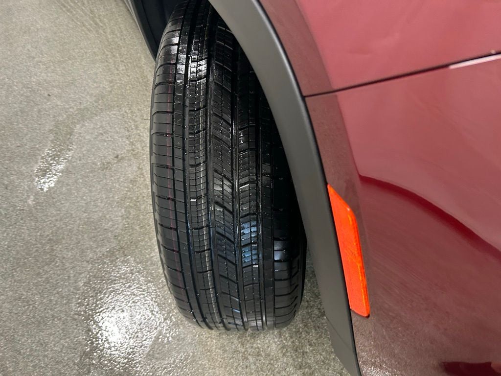 2026 Jeep Grand Cherokee GRAND CHEROKEE L LAREDO ALTITUDE 4X4