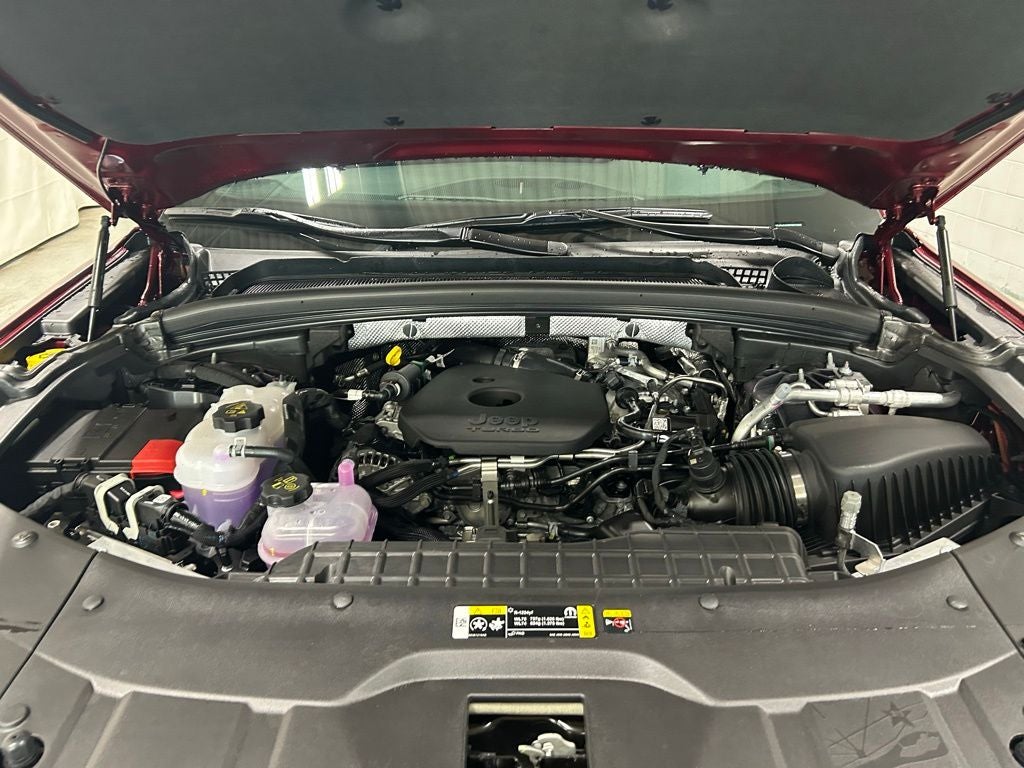 2026 Jeep Grand Cherokee GRAND CHEROKEE L LAREDO ALTITUDE 4X4