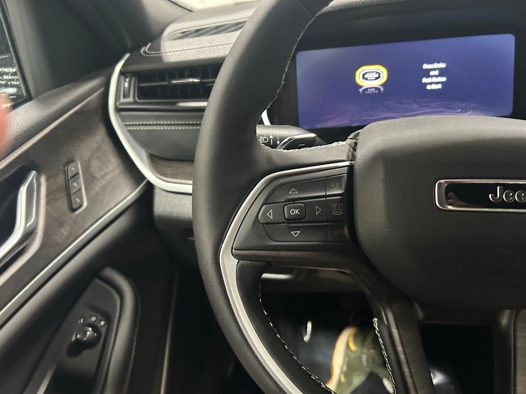 2026 Jeep Grand Cherokee GRAND CHEROKEE L LIMITED 4X4