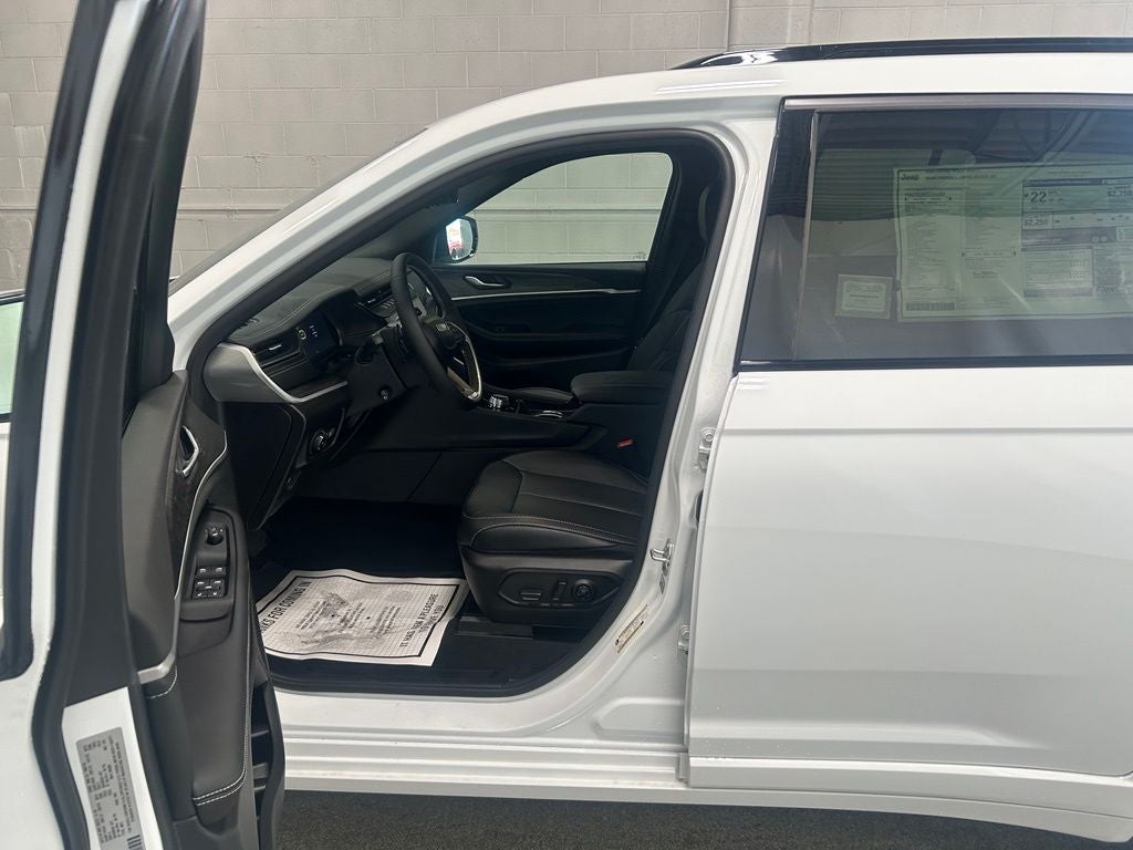 2026 Jeep Grand Cherokee Limited Reserve 4x4