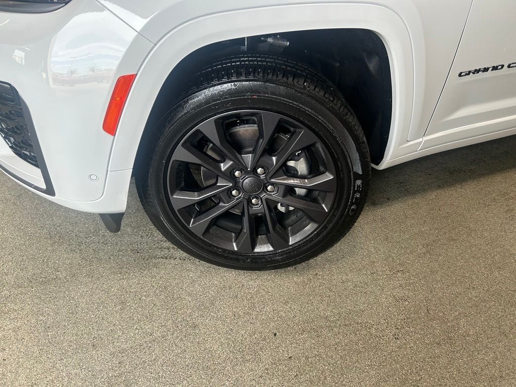 2026 Jeep Grand Cherokee Limited Reserve 4x4