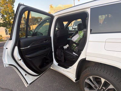 2023 Jeep Grand Cherokee L Overland