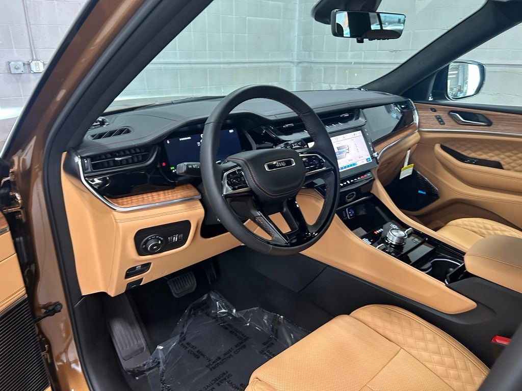 2026 Jeep Grand Cherokee GRAND CHEROKEE L SUMMIT 4X4